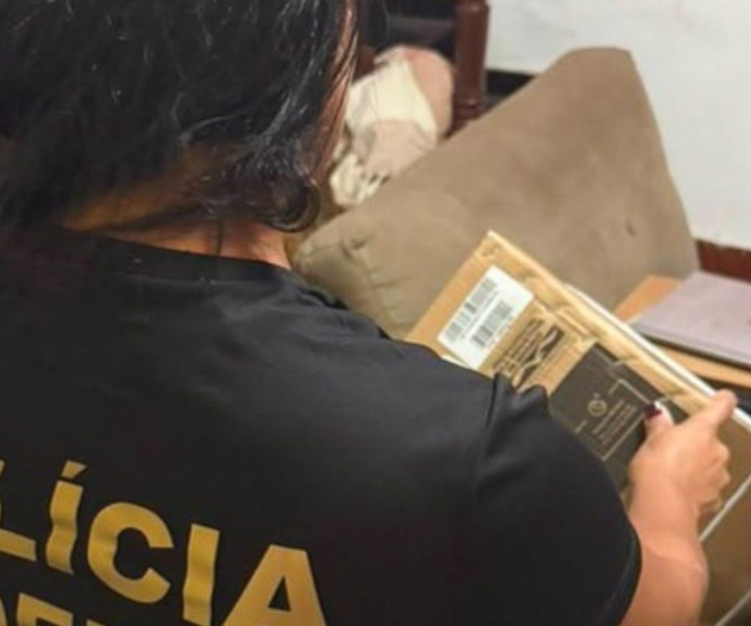 PF mira grupo suspeito de desviar encomendas postais
