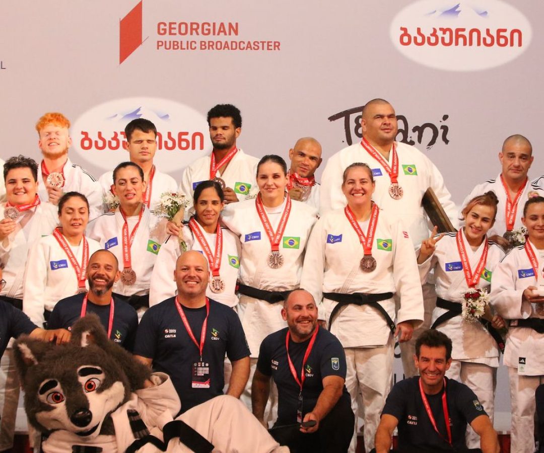 Brasil conquista bronze nos mundiais paralímpicos de judô e triatlo