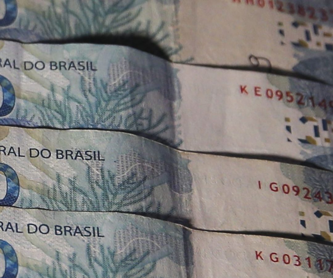 Entidades industriais e trabalhistas consideram tímida queda da Selic